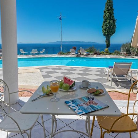 לואורדטה Garbis Villas & Apartments מראה חיצוני תמונה