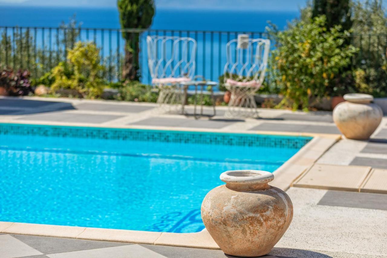 לואורדטה Garbis Villas & Apartments מראה חיצוני תמונה
