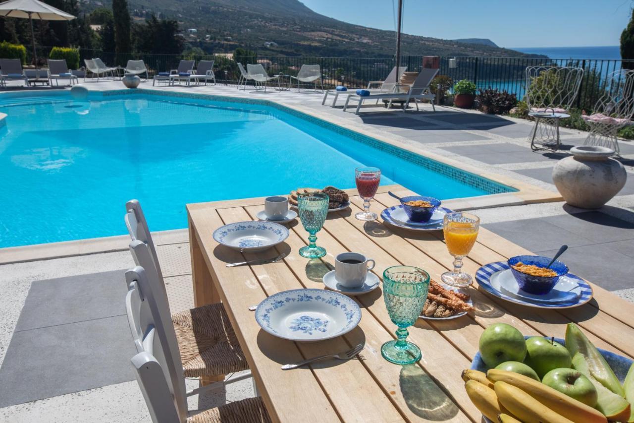 לואורדטה Garbis Villas & Apartments מראה חיצוני תמונה