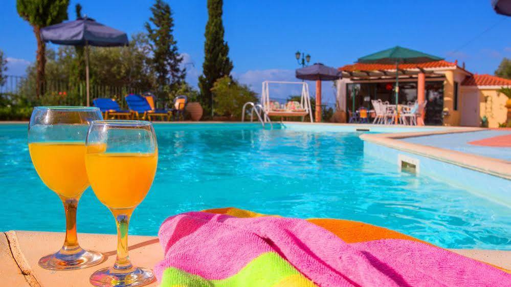 לואורדטה Garbis Villas & Apartments מראה חיצוני תמונה